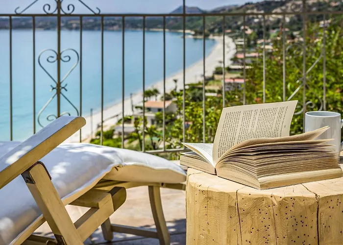 Kalou By * Μουσάτα